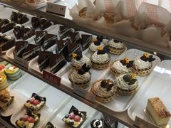 -樱花糕坊(凯德广场店)