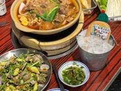 -沙胆彪炭炉牛杂煲(上海日月光广场店)