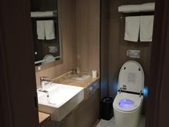 -扉宿酒店(成都欢乐谷金府地铁站店)
