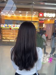 -川和潮人