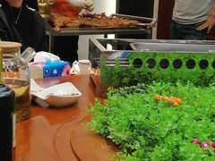 -壹号院音乐餐厅•烤全羊•新疆菜(浐灞店)