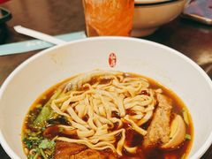 -康师傅私房牛肉面(申虹店)