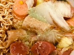 -锅神麻辣烫