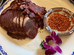 马肉马肠拼盘-一个勺子新疆锡伯主题私房菜(红墙巷49号院店)