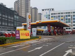 -壳牌华苑加油站