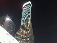 -陆家嘴空中步行连廊