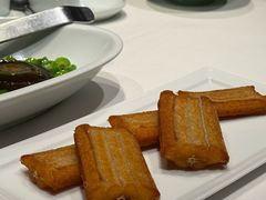 黄金脆带鱼-荣轩(新荣记环球金融中心店)