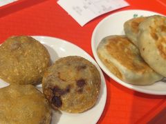-护国寺小吃店(红莲南路店)