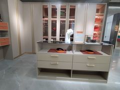 -百安居装修建材卖场(罗湖店)