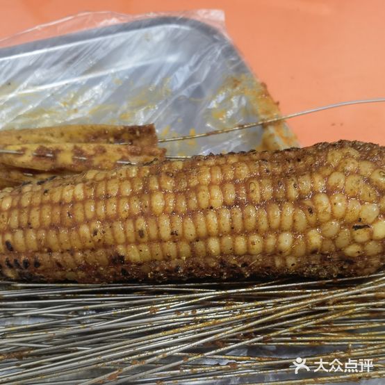 李巍家老式烧烤(购物中心胡同店)