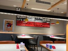 -杨氏青龙虾·吃蟹季(金盛路总店)