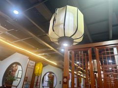 -乡土黄·鲜牛肉火锅·小龙虾(兴业街店)