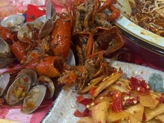-小球滚滚湘菜馆·烤鱼·口味虾(太平街店)