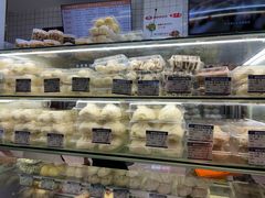 -白玉兰食品甜凤店(合生汇店)