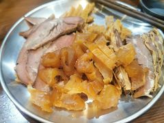 -谢大牛馆·中式卤牛排(老店)
