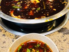 -肖肖酸萝卜鱼火锅(总店)