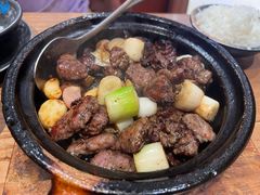 葱爆牛肉-啫火啫啫煲·顺德干蒸(西乡天虹店)