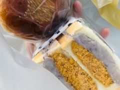 -沁屋面包店(人民东路店)