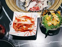 -山川小町·极番烧肉(新地假日广场店)