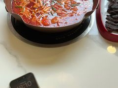 -毛辣果·贵州红酸汤牛肉火锅(西单店)