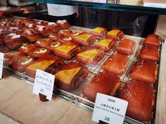 -VERIE BAKEHOUSE
