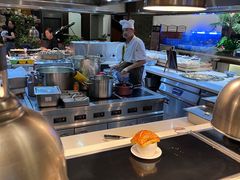 -舜耕山庄四时万和自助餐厅