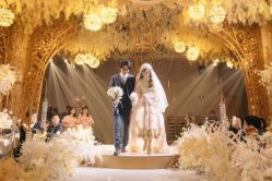 -艾米丽婚纱礼服