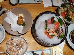 -花和海鲜自助(梅江店)