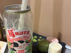 -海底捞火锅(新松江路生日主题店)