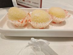 -万龙洲海鲜(大兴绿地缤纷城店)