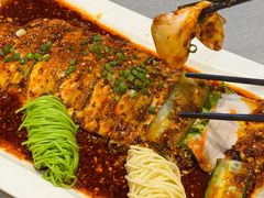 -有红鸡毛店·川菜(建设路店)