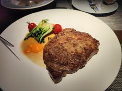 -卡普里披萨·牛扒·下午茶