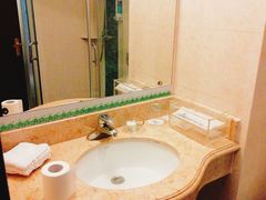 -爱舍海岸酒店(香港中路五四广场店)