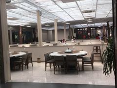 -睿柏云酒店-餐厅