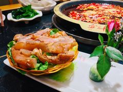 -一斗火锅·招财羊毛肚(北温泉九号店)