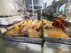-陆稿荐观前街店
