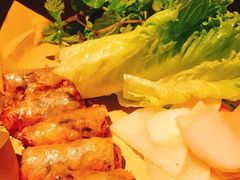 -大头虾越式风味餐厅(光明广场店)