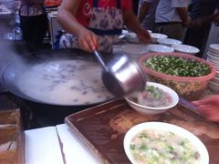 后厨-铁谢李松祖传羊肉汤馆
