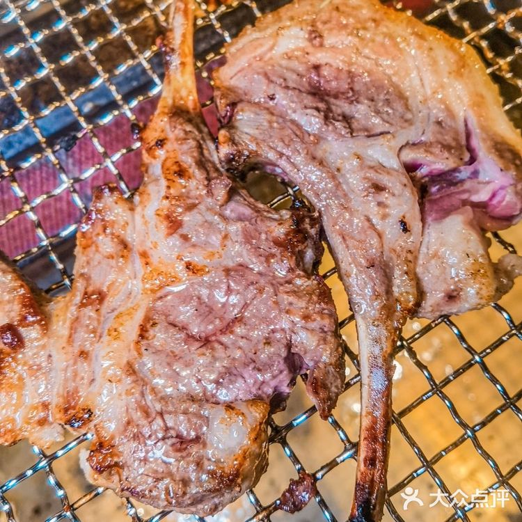 ⭕️今天的生蚝可劲造——聚蚝庄鲜蚝自助专营店