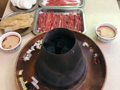 -月圆火锅(宁海东路二店)