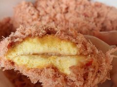 草莓酥松小贝-鲍师傅糕点(江苏路店)