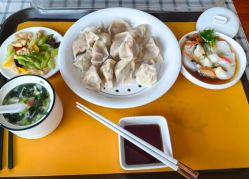 -月之旅·尊 高端月子会所(科馨别墅一店)
