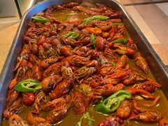 小龙虾-大中华希尔顿酒店-念自助餐·嗨啤·小龙虾