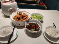 -绿草地·湘菜(悦方ID mall店)