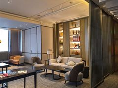 -VENCHI 闻绮(北京国贸商城店)