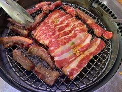 -鹤一烤肉自助餐厅(中关村店)