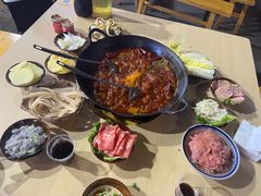 -乐闹闹重庆火鍋(民治店)