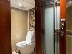 -成隆行·蟹王府(九江路店)