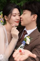 -城市花园婚纱摄影