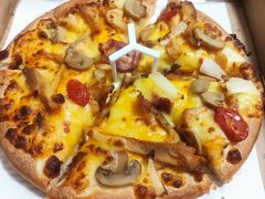 新奥尔良风情烤肉比萨-必胜客(城西银泰店)